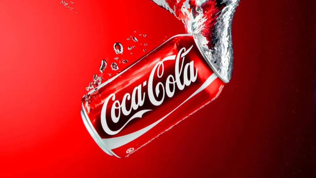 نظر مدیران و کارکنان شرکت Cocacola دربارۀ هوش‌مصنوعی