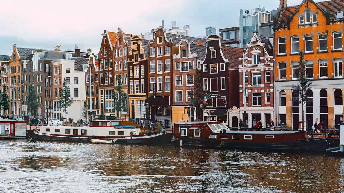 فرصت شغلی در آمستردام هلند
