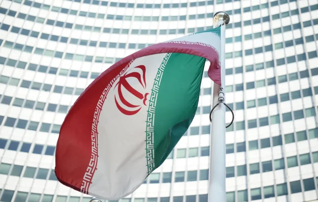 قدرت سایبری ایران - حملات سایبری ایران - دفاع هکری -  لاگ‌مدیا
