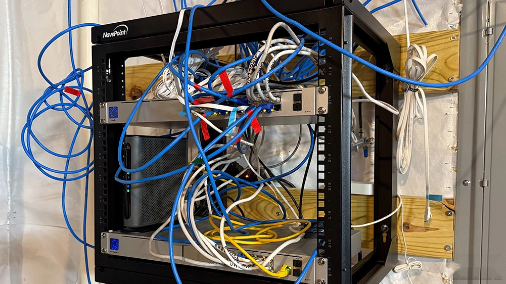 رنگ بندی کابل های اترنت - لاگ مدیا شبکه